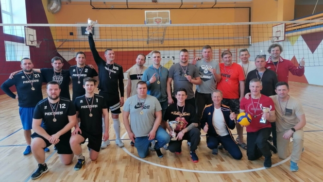 Novada volejbola turnīrs vīriešu komandām