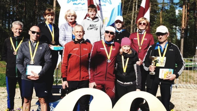 Ar bagātu medaļu klāstu Preiļu novada komanda atgriežas no Latvijas pašvaldību sporta veterānu - senioru savienības 60. sporta spēlēm