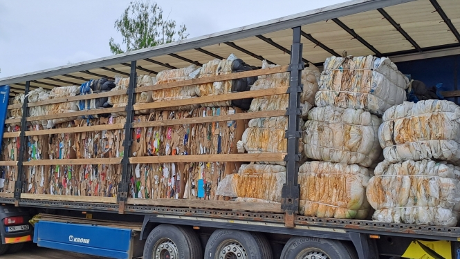 Otrreizējai pārstrādei nodoti derīgie atkritumi