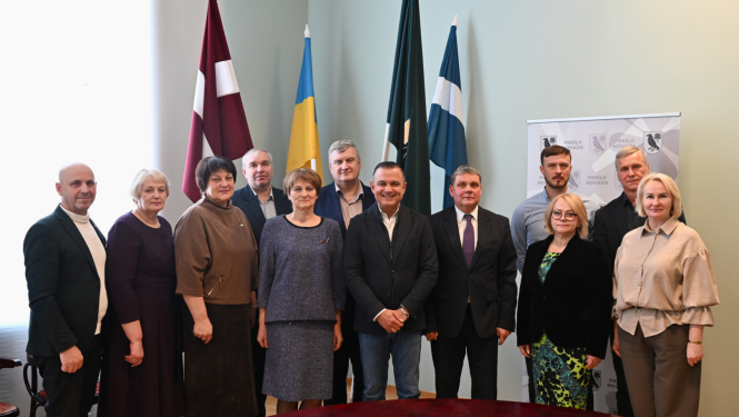 Veselības ministrs darba vizītē apmeklē Preiļu novadu