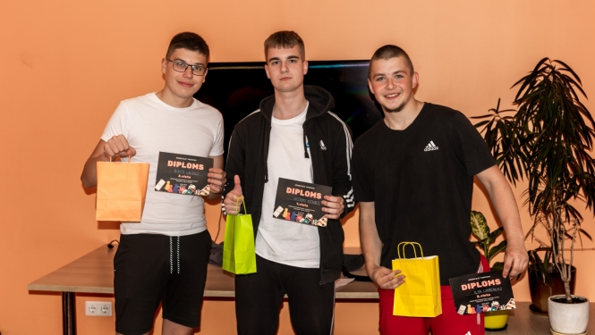 Riebiņu jaunieši piedalās “Spēļu turnīrā”