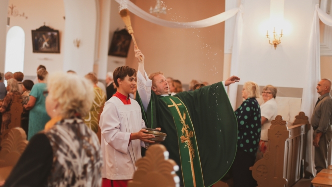 Preiļu Romas katoļu baznīcā Svētku dievkalpojums