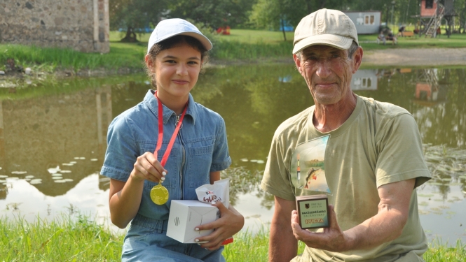 Sportisti Preiļu pilsētas svētkos izbauda procesu un sniedz prieku skatītāju acīm