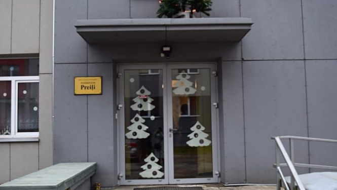 konkurss-skaistakais-ziemassvetku-noformejums-001-684x1024.jpg