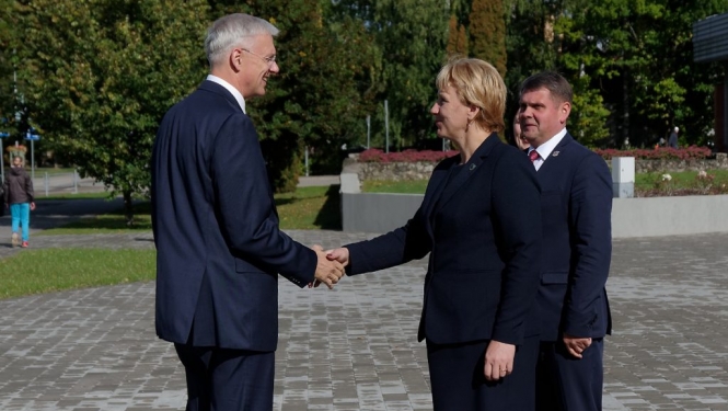 ministru-prezidenta-a-k-karina-regionala-vizite-preilos-foto-gunars-vilcans-001-1024x682.jpg