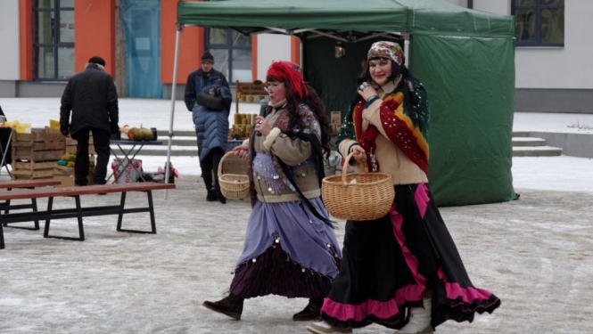 preilu-pilsetas-egles-iedegsanas-pasakums-001-1024x681.jpg