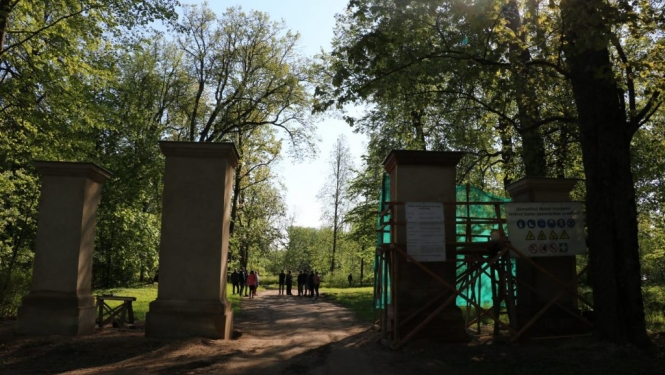 restauracijas-apmacibas-meistarklase-preilu-parka-foto-jolanta-upeniece-001-1024x683.jpg