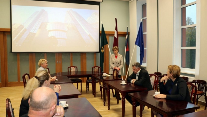 tiksanas-ar-eiropas-parlamenta-deputati-inesi-vaideri-foto-jolanta-upeniece-001-1024x683.jpg