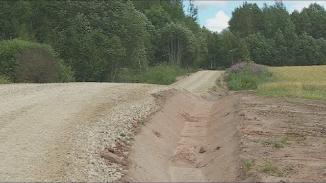 Preiļu novadā uzlabo lauku ceļus