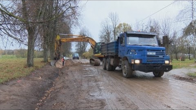 Preiļu novadā sakārto lauku ceļu infrastruktūru