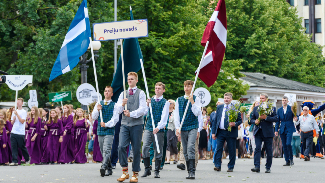 Preiļu novada bērni un jaunieši – ar dziesmu, deju, radošumu un sirdssiltumu XIII Latvijas Skolu jaunatnes dziesmu un deju svētkos