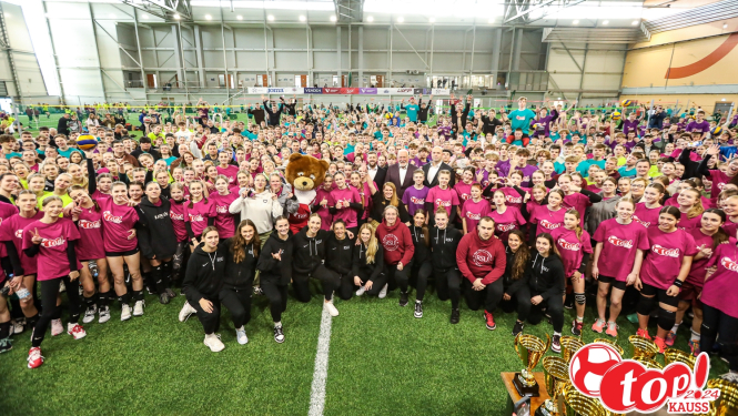 Četras komandas no Preiļu novada vispārizglītojošam skolām sacentās "top! kauss 2023" finālsacensības volejbolā