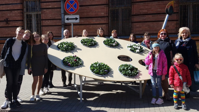 Veiksmīga dalība bērnu un jauniešu mākslas darbu konkursa - izstādes 2. kārtā – LATGALES TOŅI UN PUSTOŅI Daugavpilī