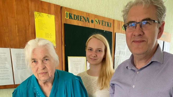 SAC “Aglona” sveic klienti Regīnu Ušacku 85 gadu jubilejā