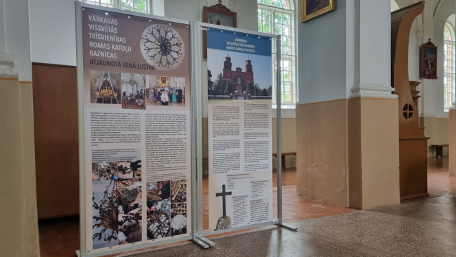 Banerizstāde par Vārkavas baznīcu un Vārkavas apkaimes krucifiksiem