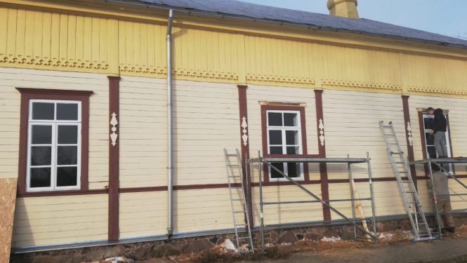 Īstenots projekts "Latvijas sakrālais mantojums. Moskvinas vecticībnieku draudzes lūgšanu nams - ārējo logu rāmju restaurācija"