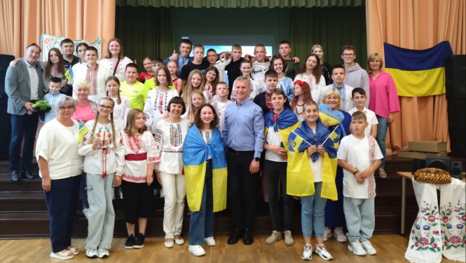 Noslēgusies Preiļu sadraudzības pilsētas Ņižinas bērnu nometne “Roku rokā”