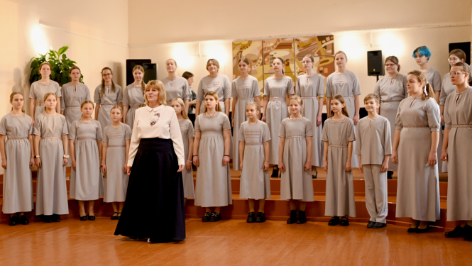 XIII Latvijas skolu jaunatnes dziesmu un deju svētku noslēguma koncerta “TE-AUST” koru repertuāra apguves konkurss