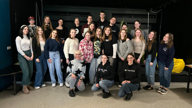 Jaunieši projekta “Jauniešu domes LĪDZDALĪBAS STARTUP” ietvaros spriež par orientēšanās spēles pa Preiļu parku izveidi