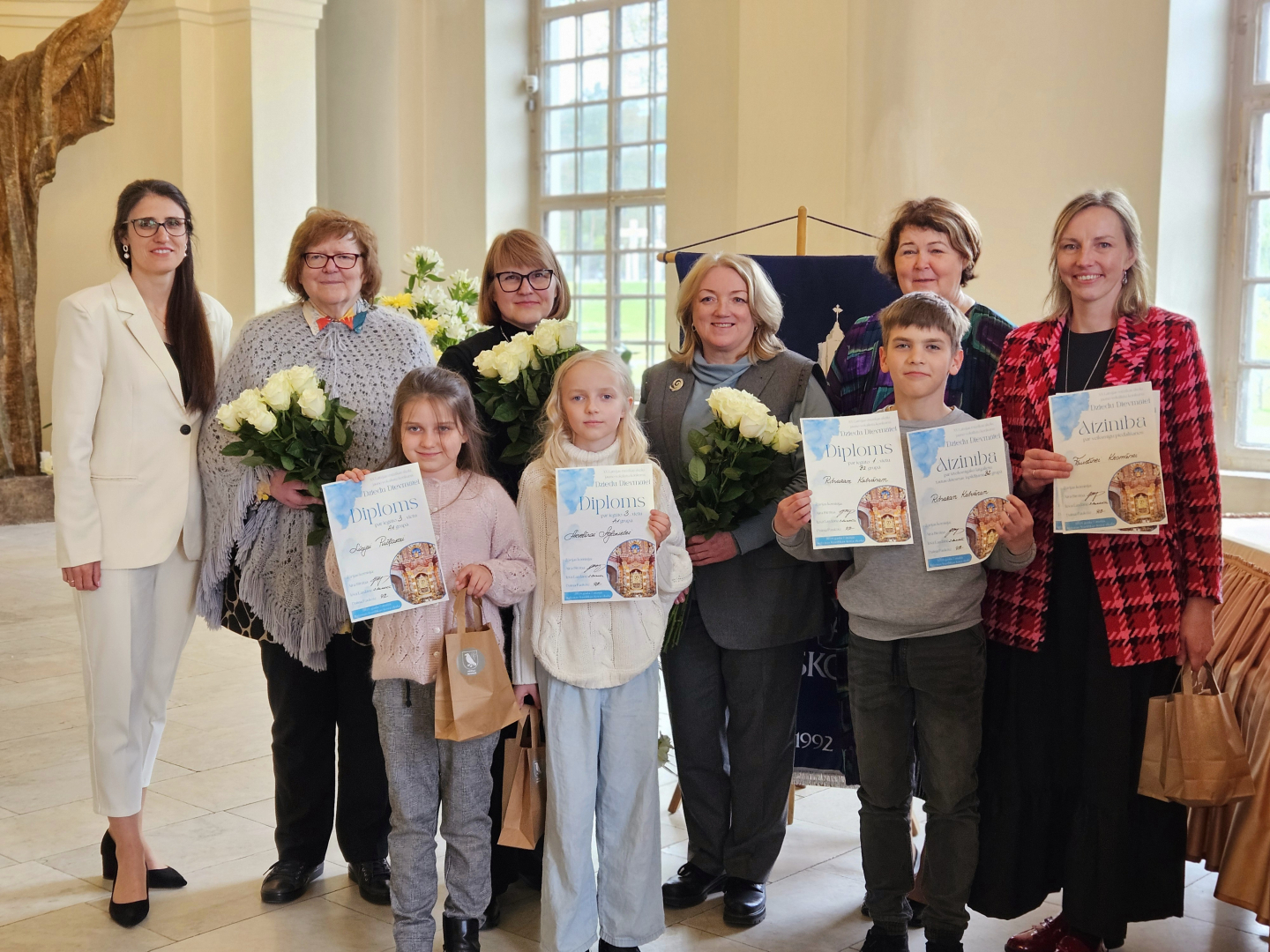 Aglonā aizvadīts XX Latvijas mūzikas skolu Jauno vokālistu konkurss "Dziedu Dievmātei"