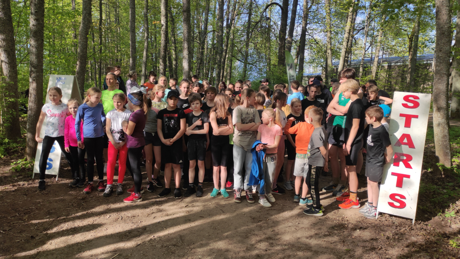 Parka pusstundas skrējiens 2026