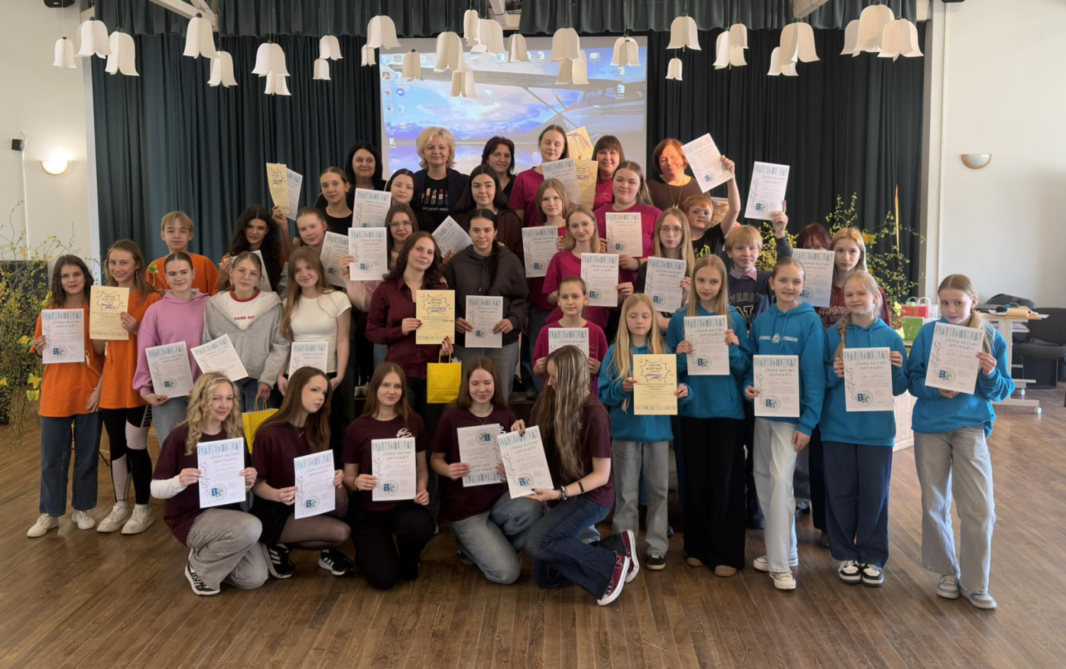 Preiļu novada skolēnu pašpārvalžu līderi iedvesmojas veselīgam dzīvesveidam pasākumā “Līderu Restart”