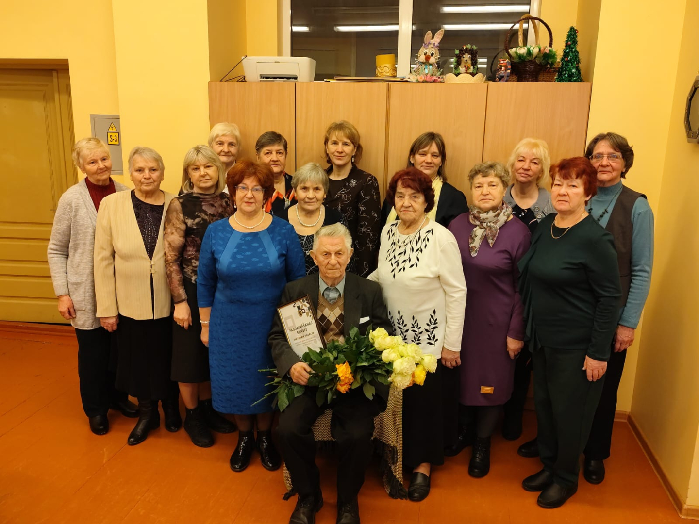 Preiļu novada Pensionāru biedrībā tika svinēta bijušā rajona Tautas izglītības nodaļas inspektora, seniora Viktora Vagaļa 90 gadu jubileja