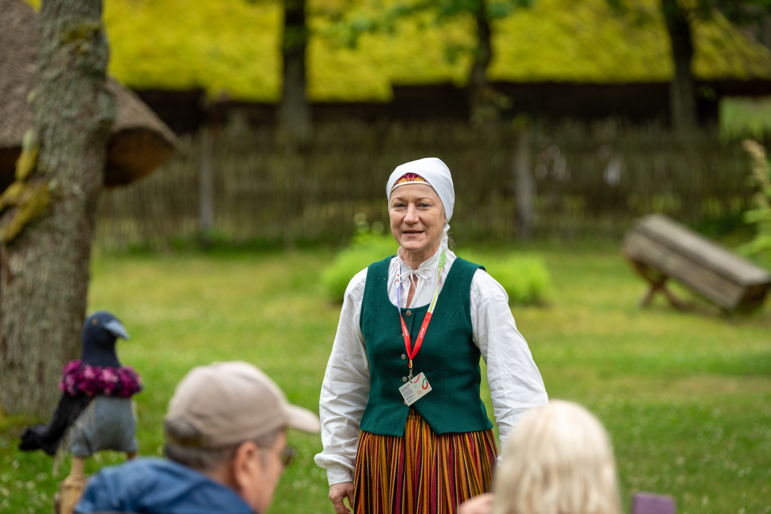 XIII Latvijas Skolu jaunatnes dziesmu un deju svētki: folkloras kopu programma "Dindaru, dandaru, radu novadu rakstus"