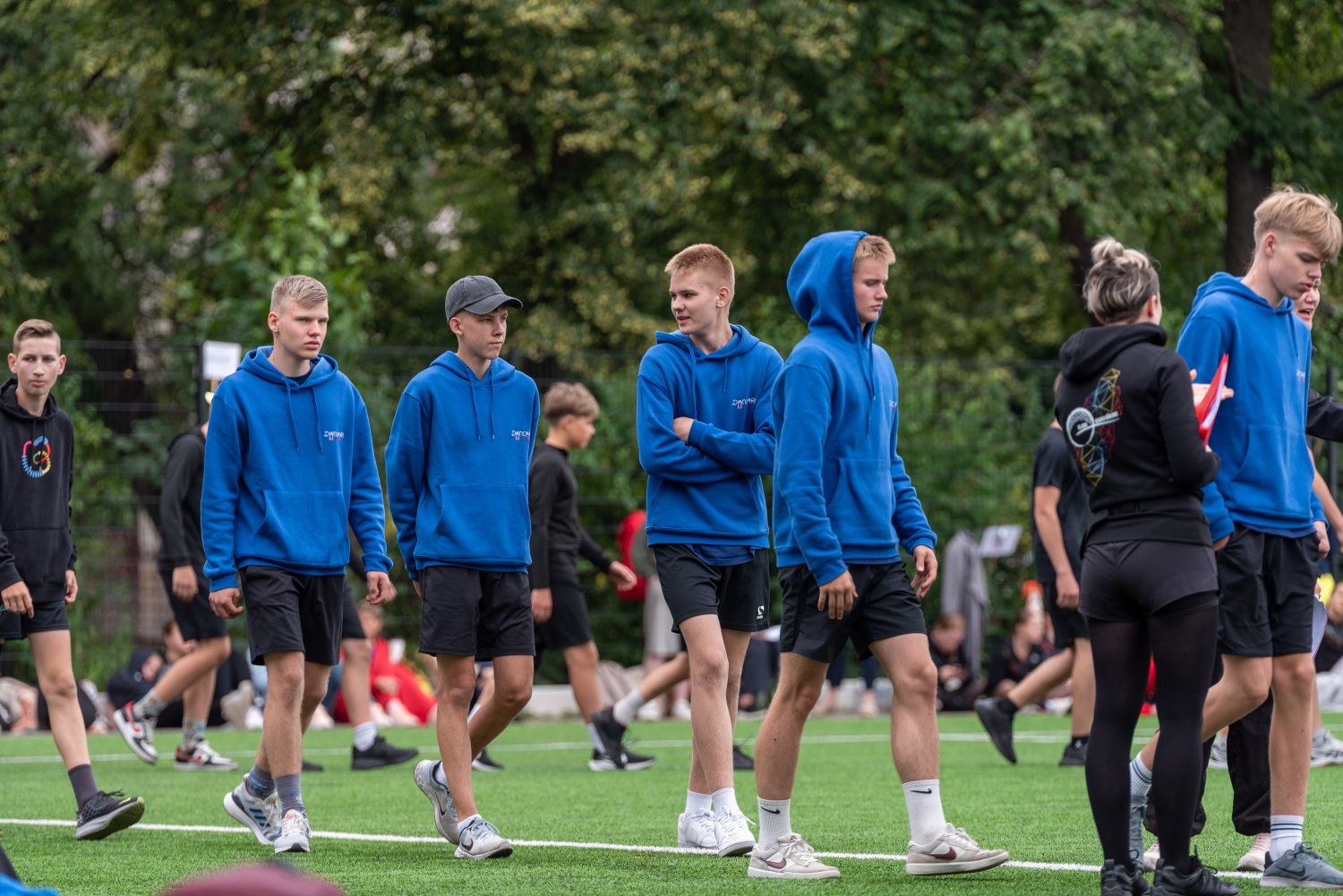 XIII Latvijas Skolu jaunatnes dziesmu un deju svētki: Folkloras kopu programma „Dindaru, dandaru – re, kā varu” un Deju lielkoncerta "Es atvēru Laimas dārzu" mēģinājums
