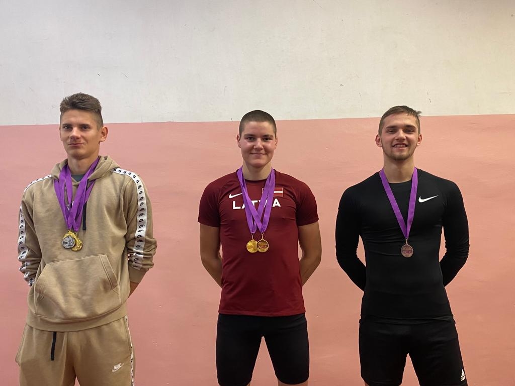 Preiļu novada sportistiem Ziemas čempionātā vieglatlētikā izcīnītas 33 godalgas