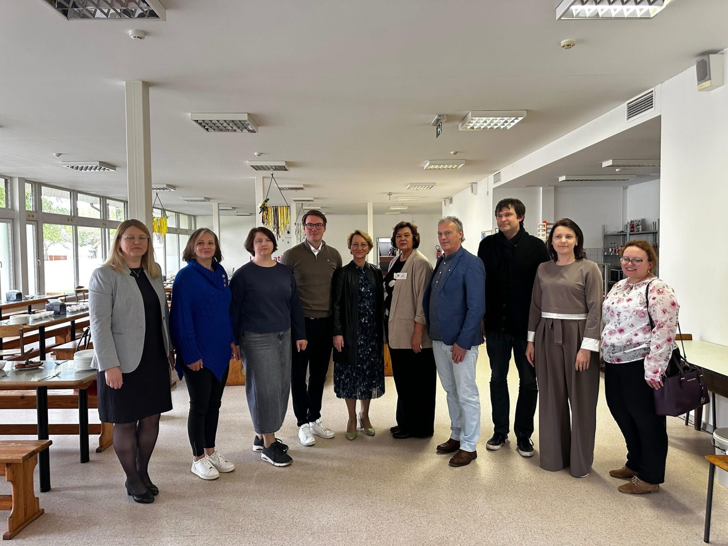 Projekta "Risinājumi pārtikas atkritumu samazināšanai skolu ēdnīcās" (projekta Nr. CB0600301) ietvaros projekta partneri no Igaunijas un Zviedrijas tiekas ar Preiļu novada pilotskolām un izglītības un zinātnes ministri Daci Melbārdi