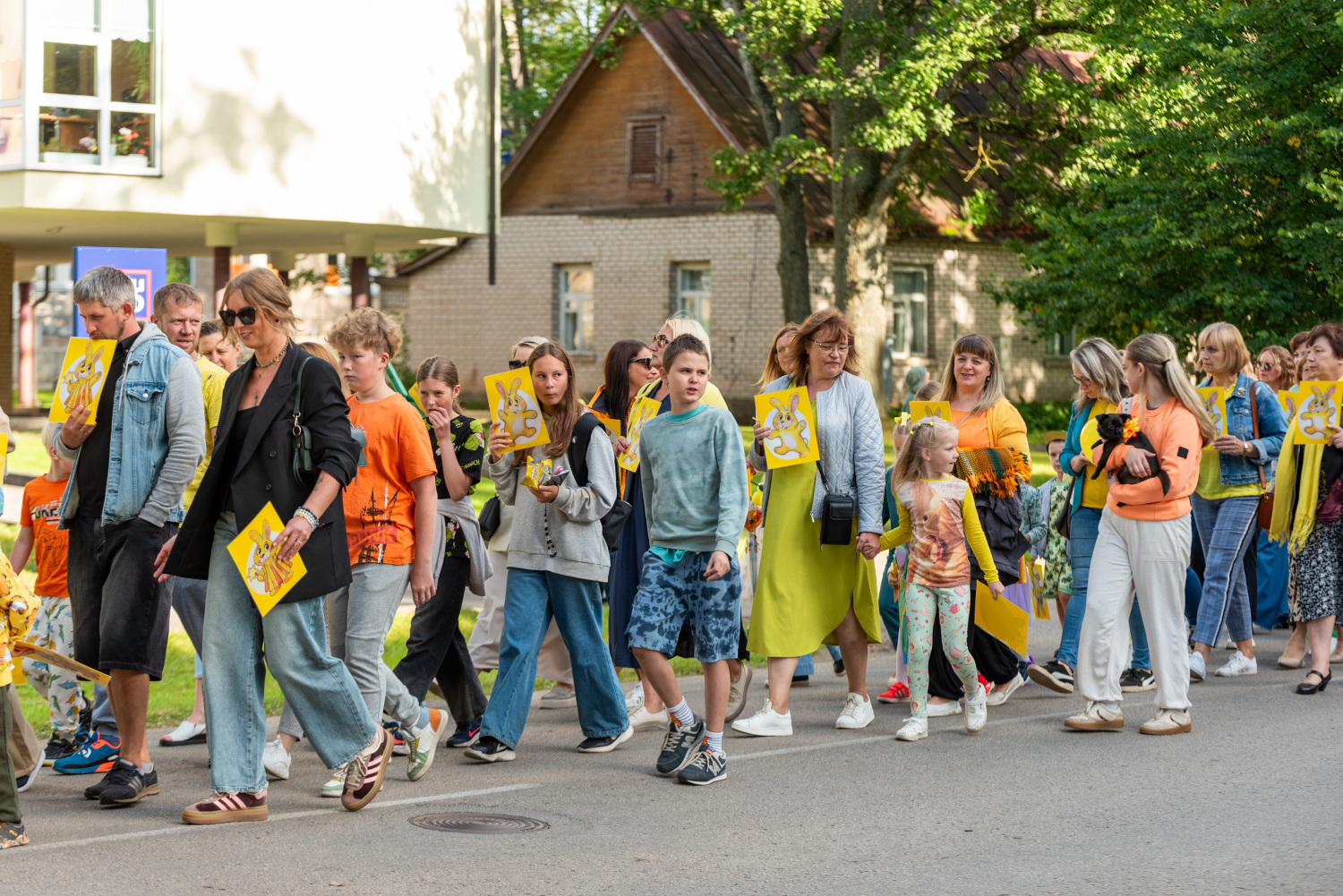 Preiļu pilsētas svētku gājiens “Pievieno sev sauli!”