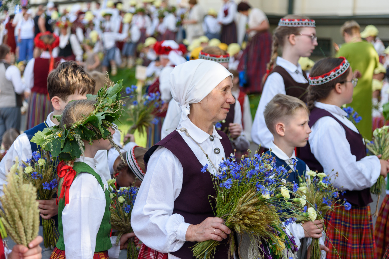 XIII Latvijas Skolu jaunatnes dziesmu un deju svētki: Svētku gājiens 