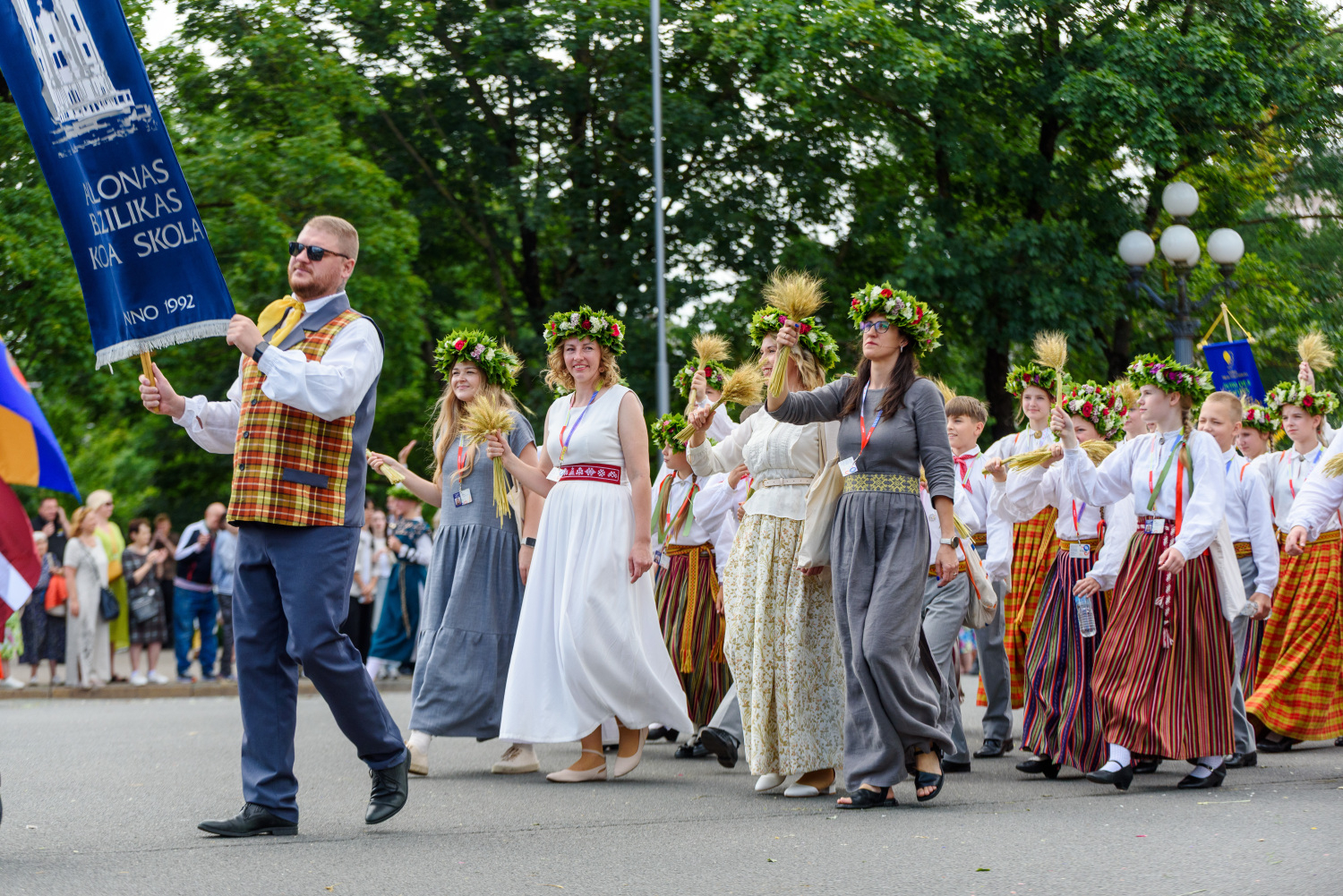XIII Latvijas Skolu jaunatnes dziesmu un deju svētki: Svētku gājiens 