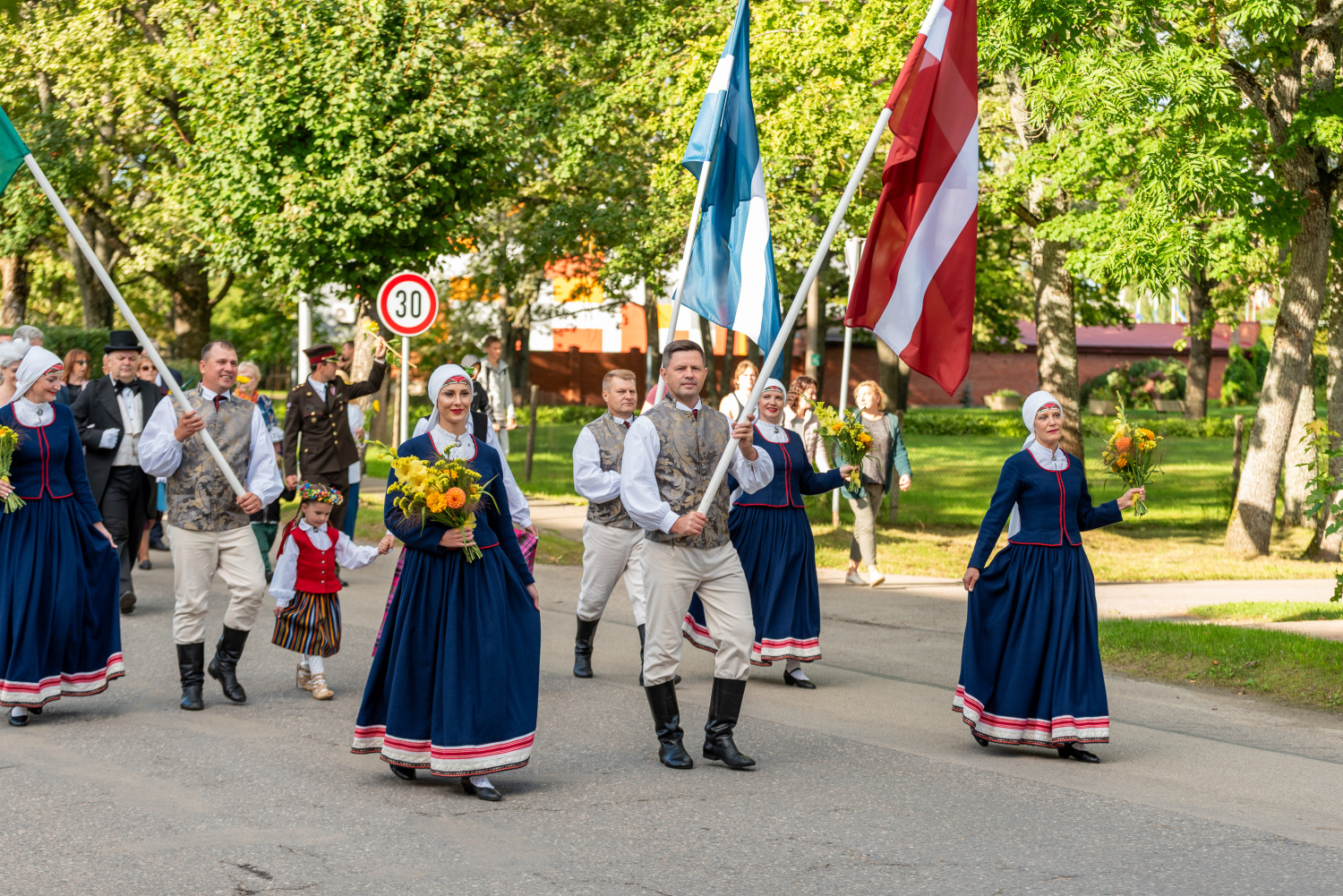  Preiļu pilsētas svētku gājiens “Pievieno sev sauli!”
