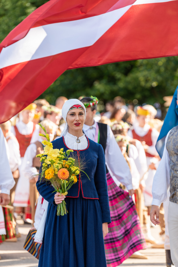 Preiļu pilsētas svētku gājiens “Pievieno sev sauli!”