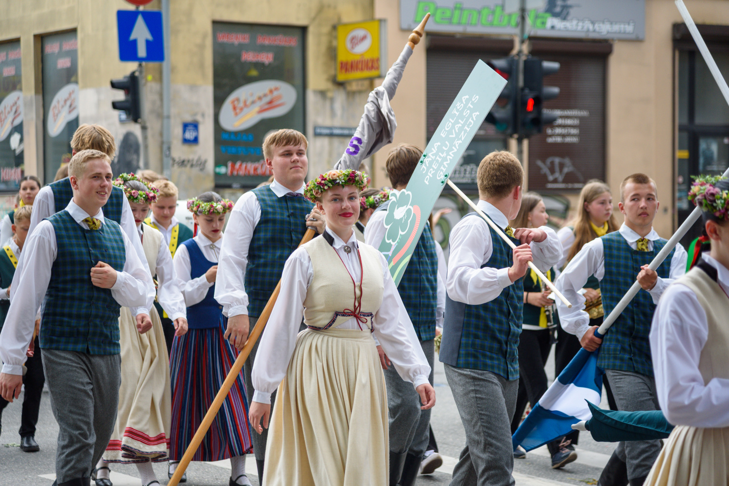 XIII Latvijas Skolu jaunatnes dziesmu un deju svētki: Svētku gājiens 