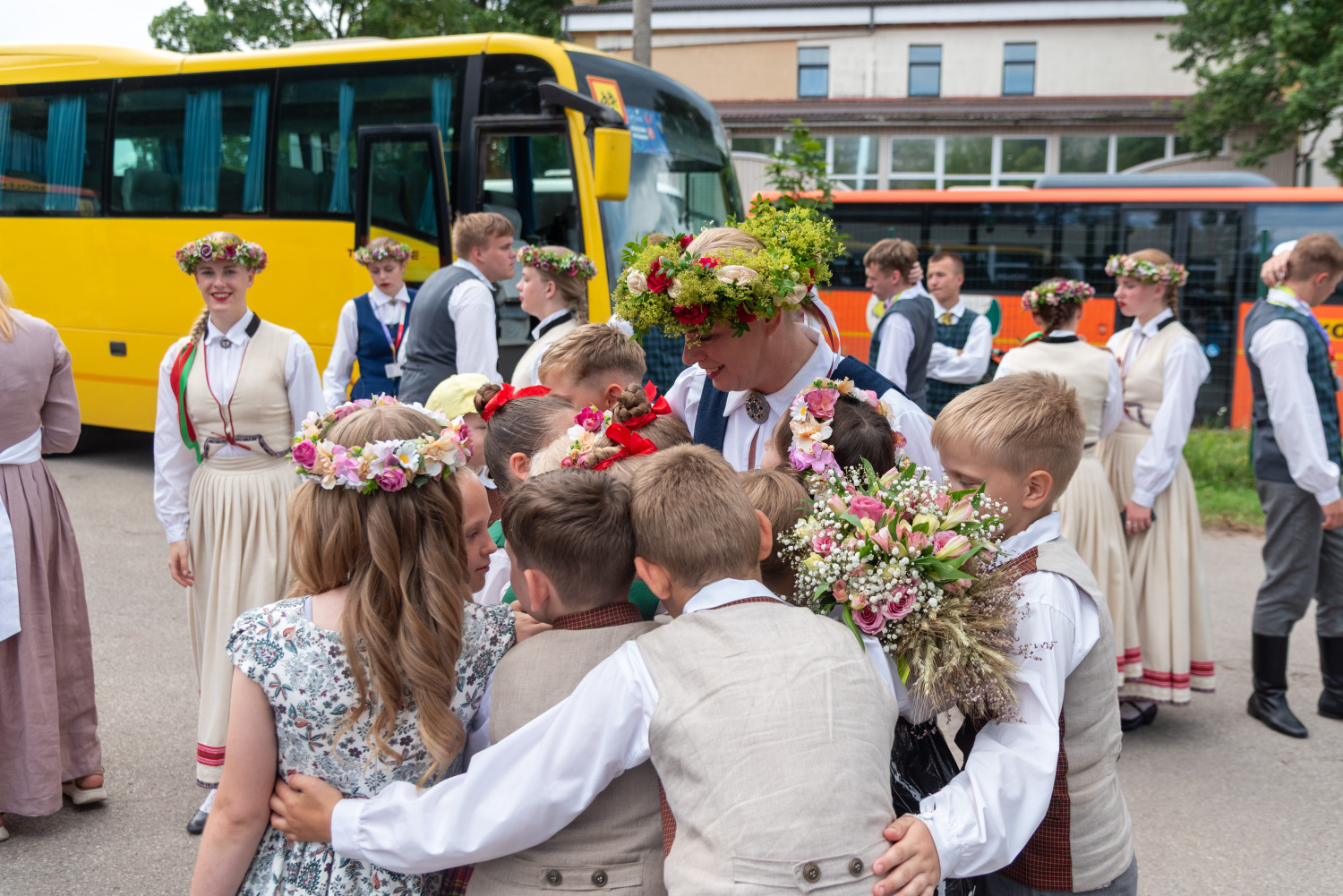 XIII Latvijas Skolu jaunatnes dziesmu un deju svētki: Svētku gājiens 