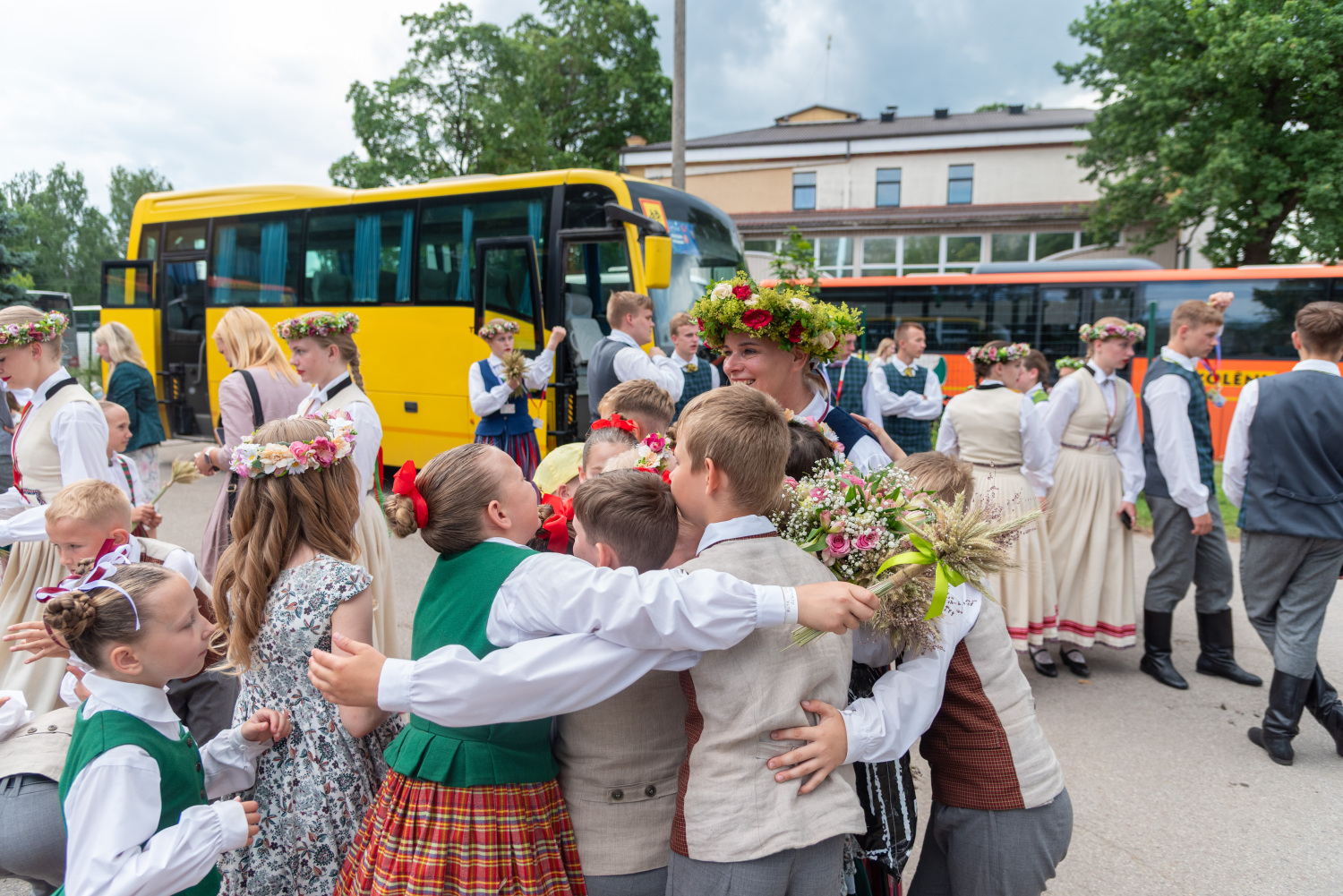 XIII Latvijas Skolu jaunatnes dziesmu un deju svētki: Svētku gājiens 