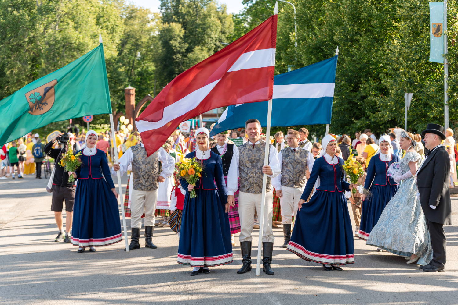 Preiļu pilsētas svētku gājiens “Pievieno sev sauli!”