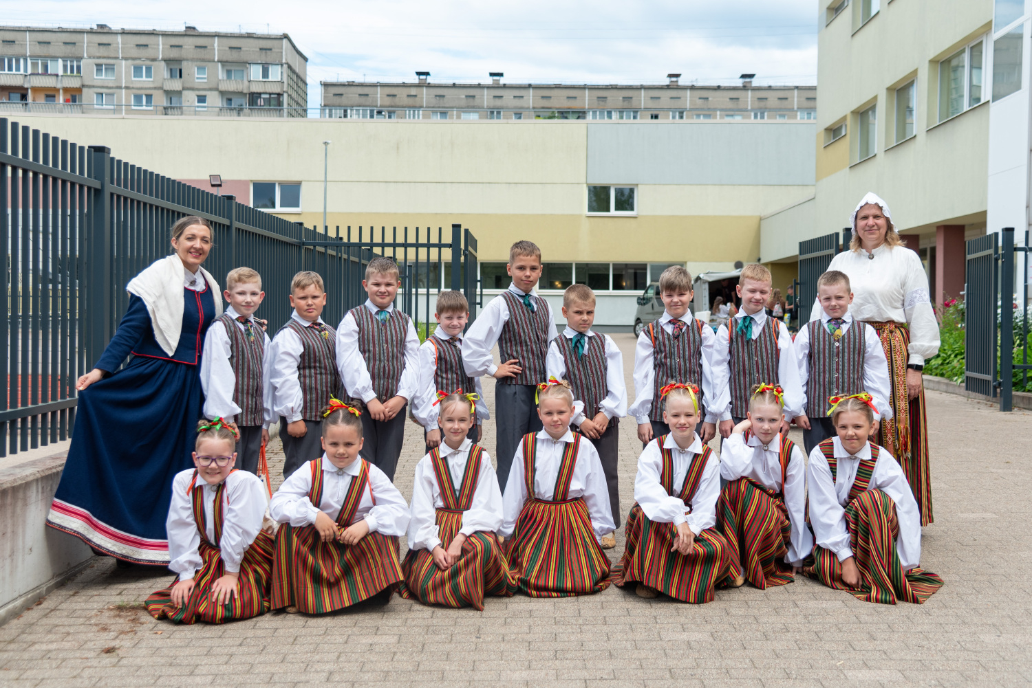 XIII Latvijas Skolu jaunatnes dziesmu un deju svētki: Svētku gājiens 