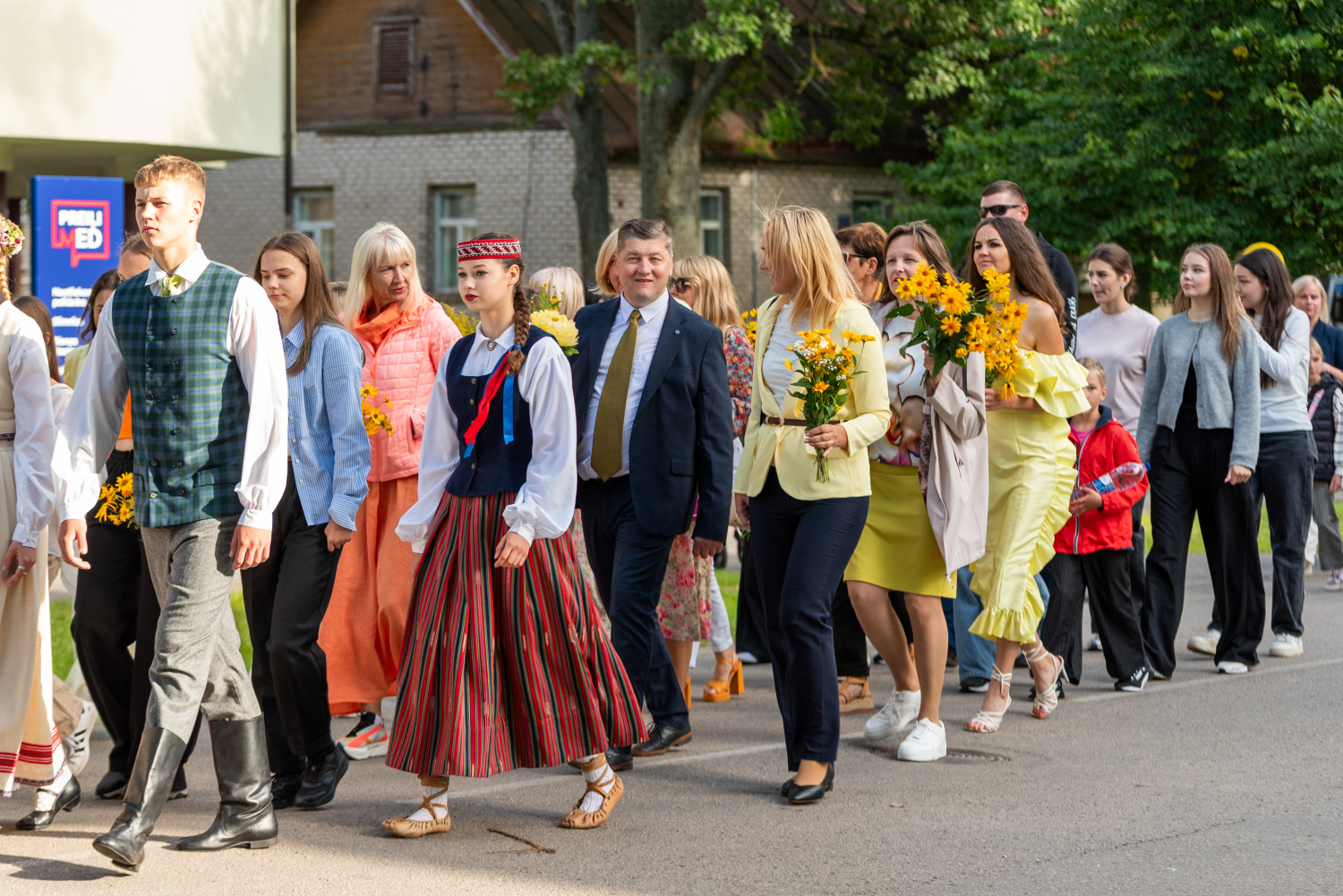 Preiļu pilsētas svētku gājiens “Pievieno sev sauli!”
