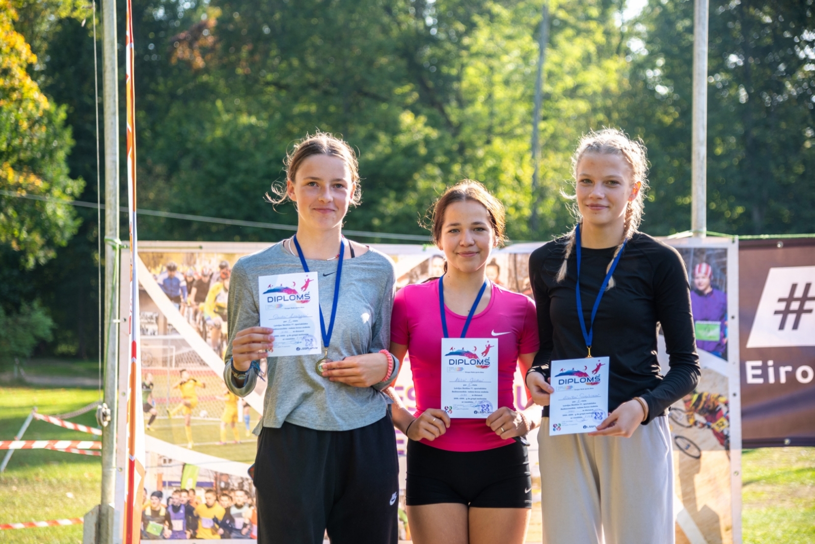 Latvijas skolēnu 77. spartakiāde rudens krosa stafetēs