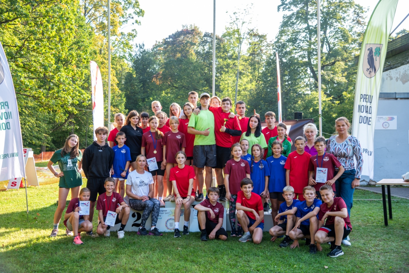 Latvijas skolēnu 77. spartakiāde rudens krosa stafetēs