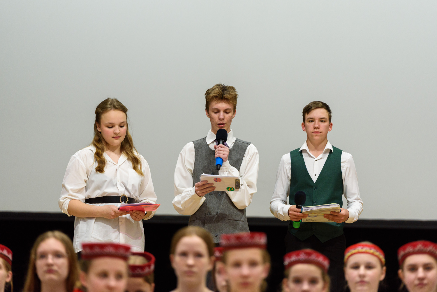 XIII Latvijas Skolu jaunatnes dziesmu un deju svētku ieskaņas koncerts “Dziesmā un dejā savīties”