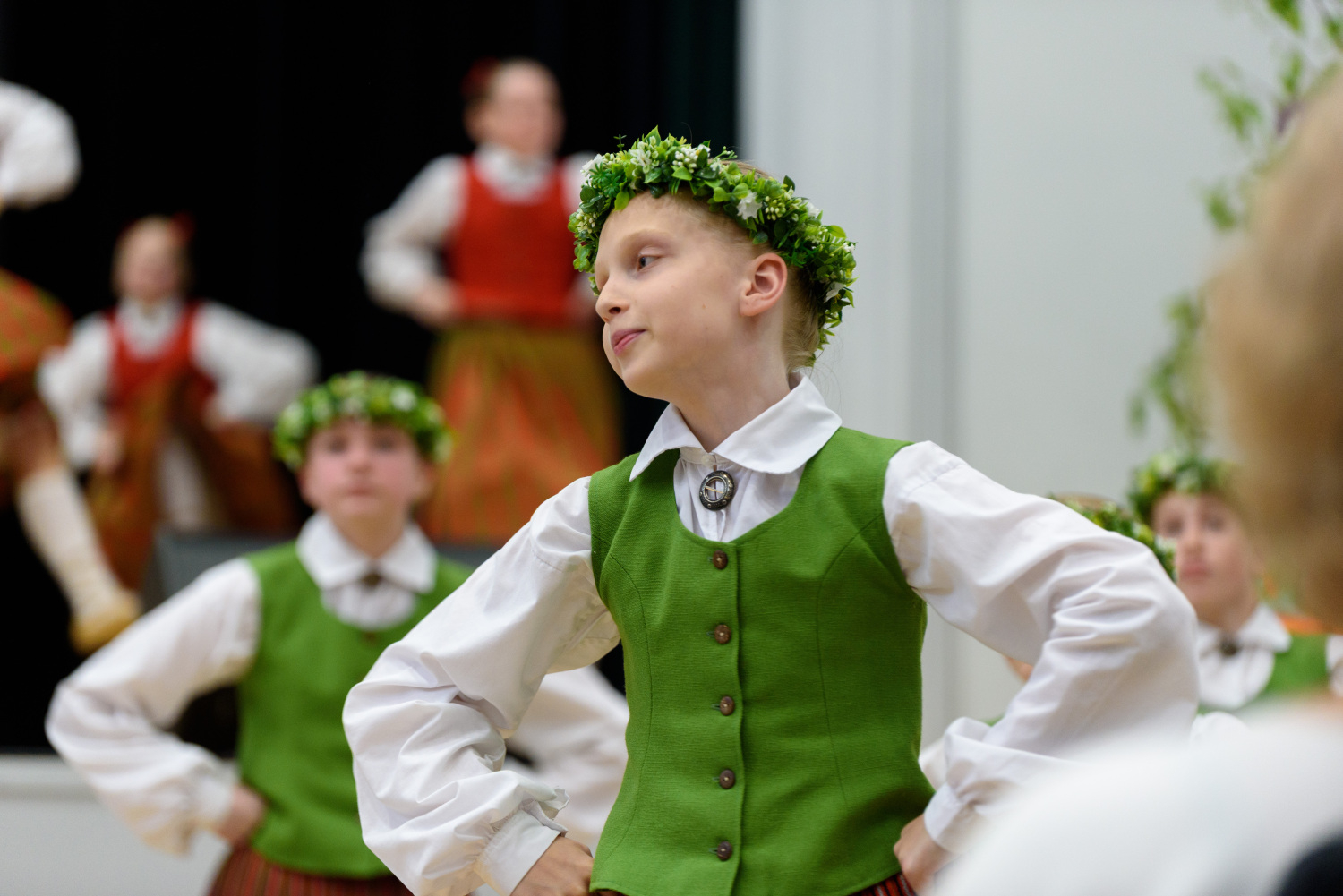 XIII Latvijas Skolu jaunatnes dziesmu un deju svētku ieskaņas koncerts “Dziesmā un dejā savīties”
