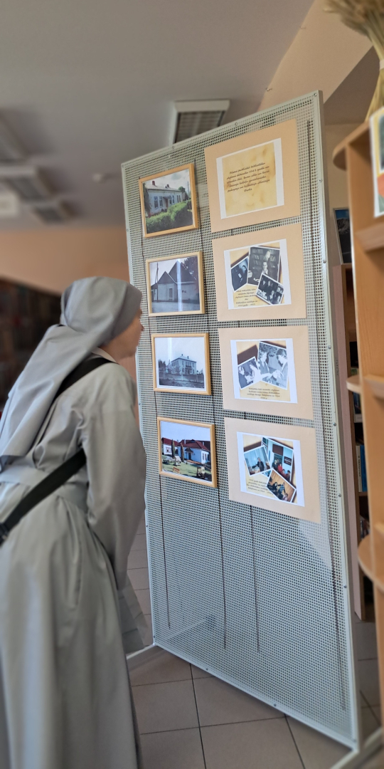 Atzīmējot Aglonas bibliotēkas 80 gadu dzimšanas dienu, īstenots mazo grantu projektu konkursa projekts “80 gadi kopā”