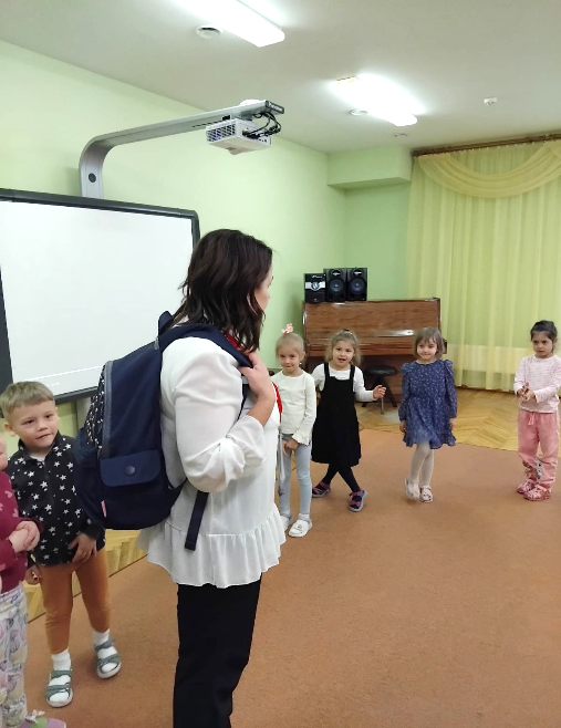 Preiļu PII “Pasaciņa” piedalījās nodarbībā “Drošības ekspedīcija”