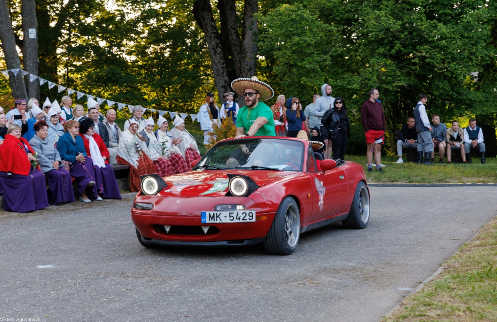 Vasaras sezonas atklāšana Riebiņu parka estrādē