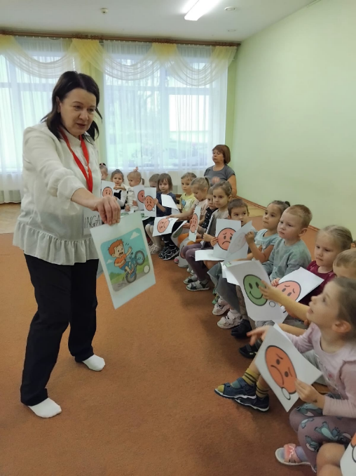 Preiļu PII “Pasaciņa” piedalījās nodarbībā “Drošības ekspedīcija”